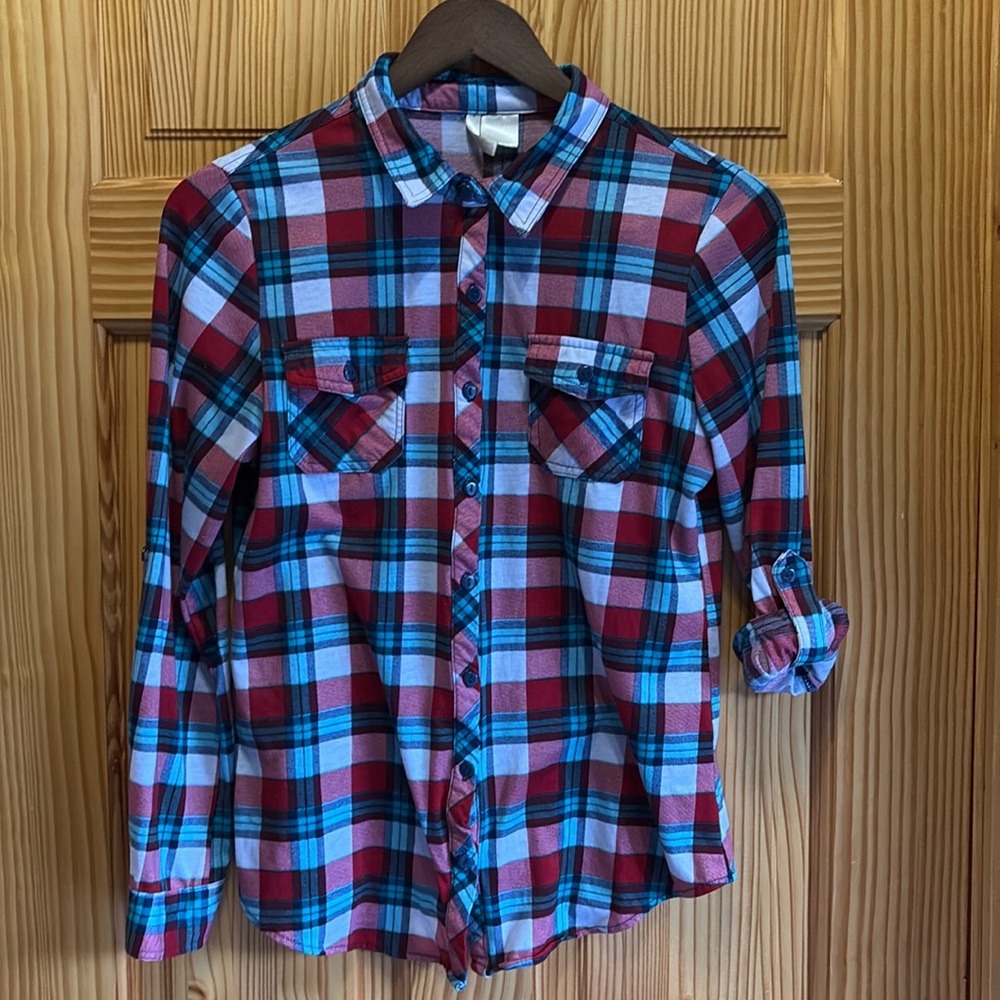 Passport, Red,white, and blue shirt.